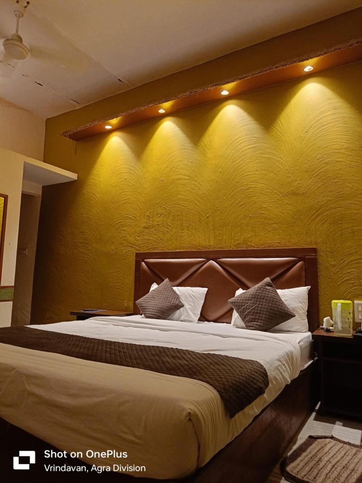 Radha Haveli Vrindavan